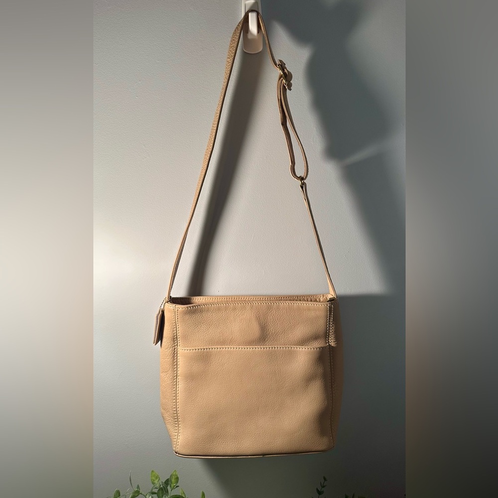 Vintage Coach Sonoma Pocket Zip Crossbody or Shoulder Bag 4924